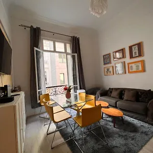 luxury-apartment-champs-elysees.fr-paris.fr/